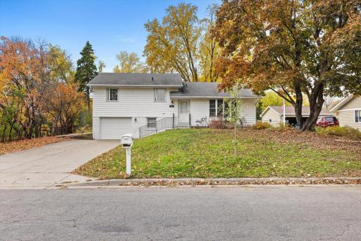 Photo for 8468 Hyde Avenue S, Cottage Grove, MN 55016 - listing #6810724 8468 Hyde Avenue S, Cottage Grove, MN 55016