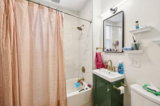 3432 Girard Avenue S, Minneapolis, MN 55408