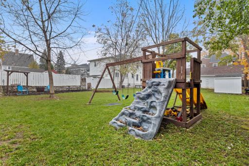 112 2nd Avenue NW, Faribault, MN 55021