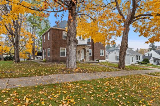 112 2nd Avenue NW, Faribault, MN 55021