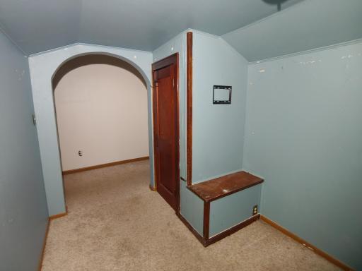 516 Duluth Avenue S, Thief River Falls, MN 56701