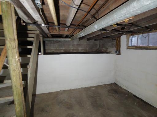 516 Duluth Avenue S, Thief River Falls, MN 56701