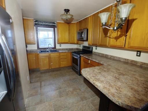 516 Duluth Avenue S, Thief River Falls, MN 56701