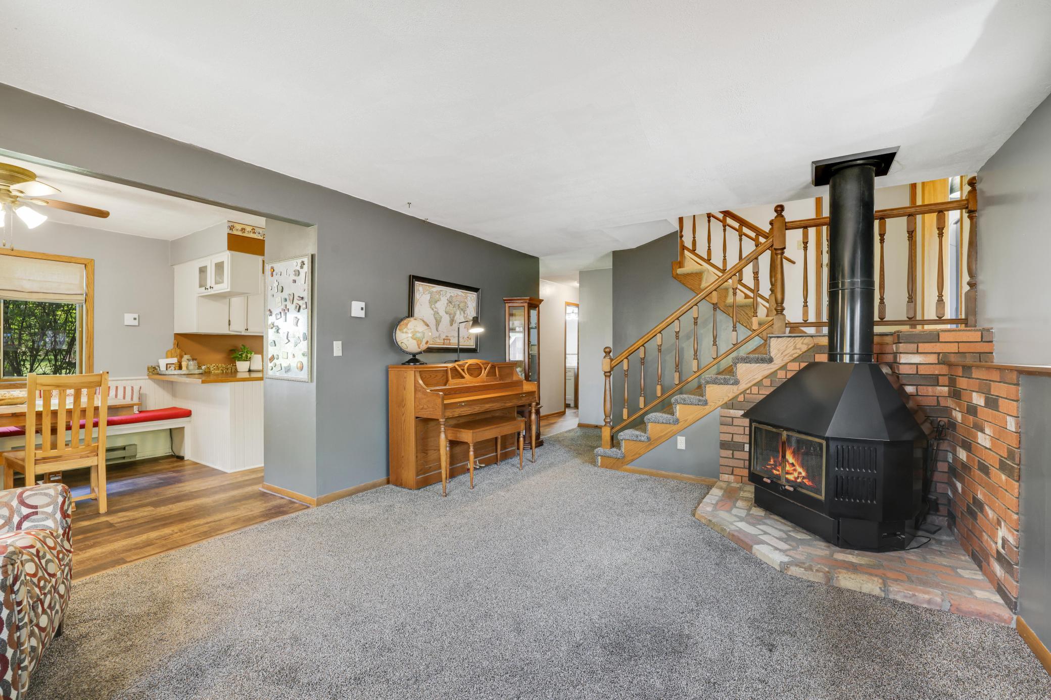 8710Photography-High-Resolution-9350-Morgan-Ln-Cologne-MN-55322-4.jpg