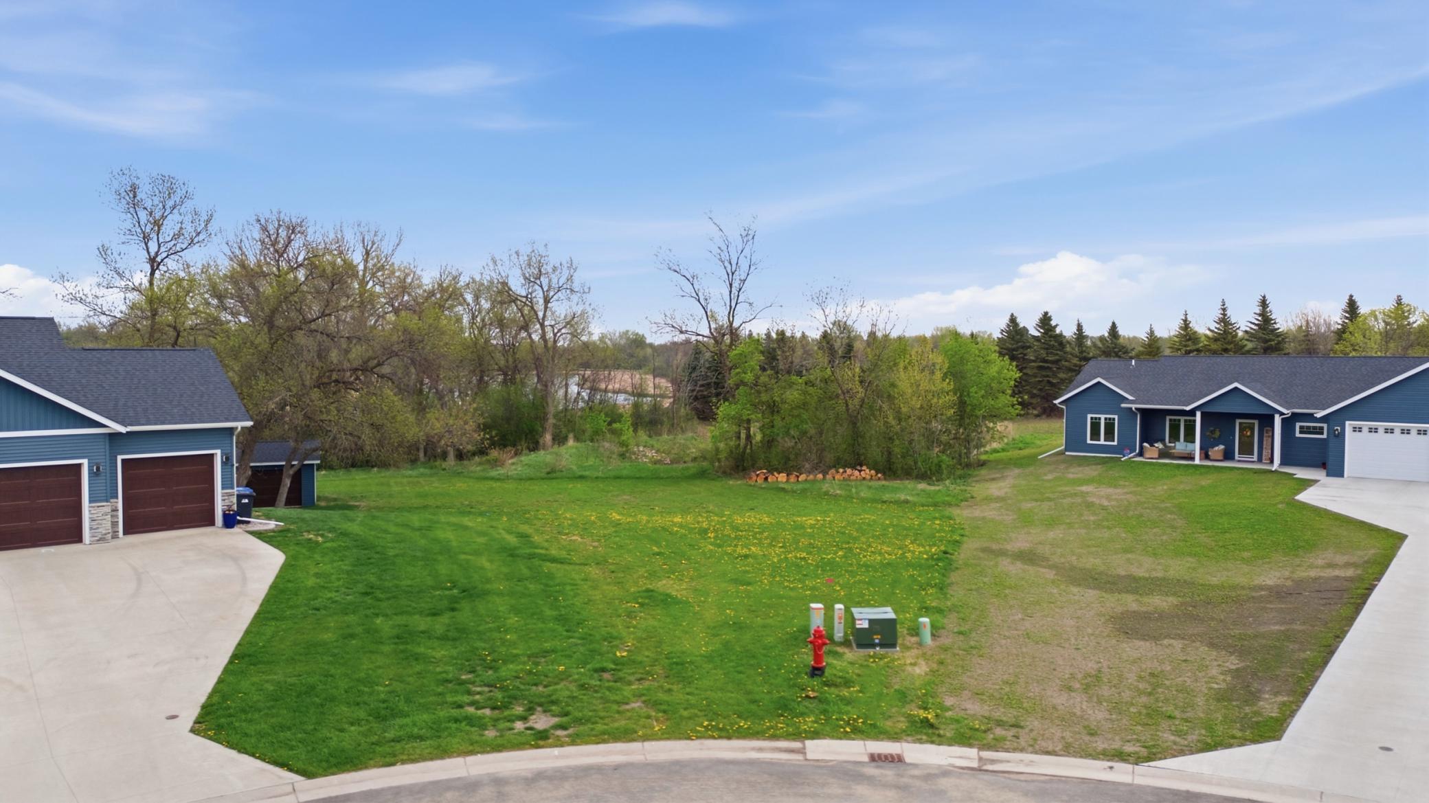 536 Leonard St Hawley