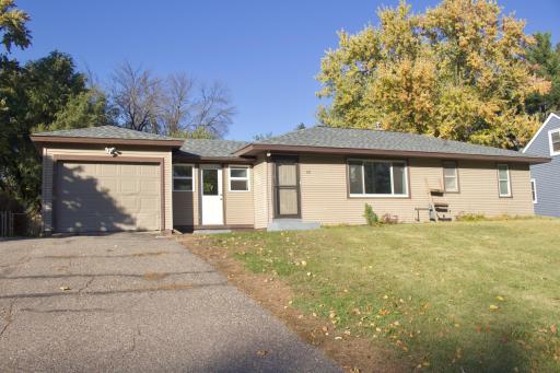 Photo for 151 Mount Vernon Avenue, Maplewood, MN 55117 - listing #6811006 151 Mount Vernon Avenue, Maplewood, MN 55117