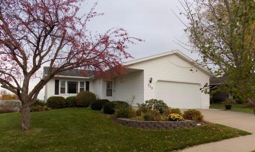 Photo for 828 Diamond Ridge Lane NW, Rochester, MN 55901 - listing #6811053 828 Diamond Ridge Lane NW, Rochester, MN 55901