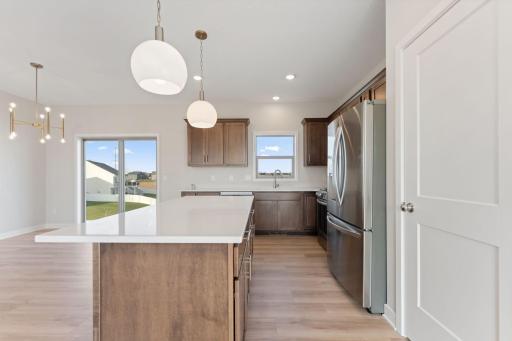 1421 142nd Court E, Rosemount, MN 55068