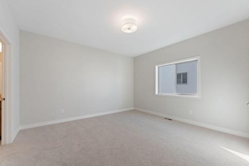 1421 142nd Court E, Rosemount, MN 55068
