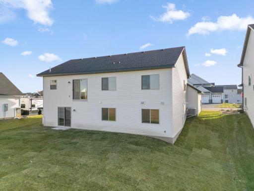 1421 142nd Court E, Rosemount, MN 55068