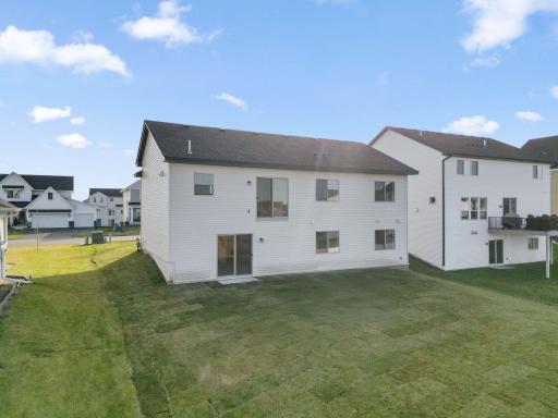 1421 142nd Court E, Rosemount, MN 55068