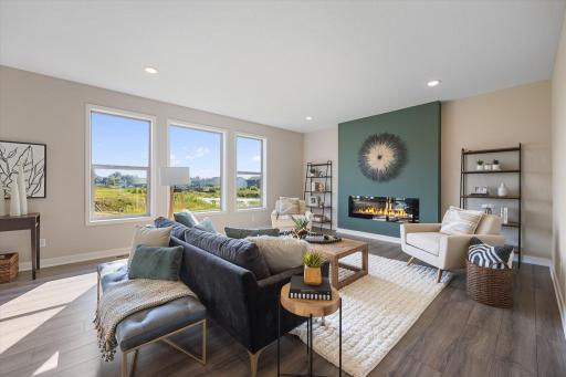 Image is of a similar Parkland - Selections & options may vary