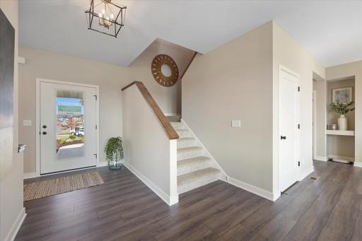 Image is of a similar Parkland - Selections & options may vary