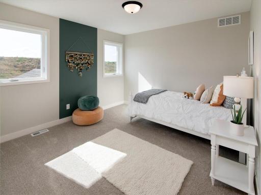 All photos of a similar Lincoln lll all finishes and options may vary.