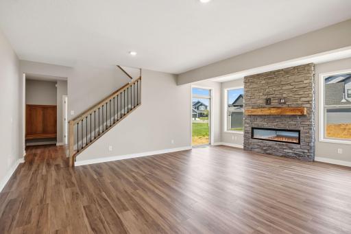 17925 Hidden Creek Trail, Lakeville, MN 55044