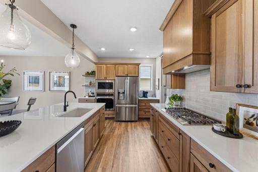17925 Hidden Creek Trail, Lakeville, MN 55044