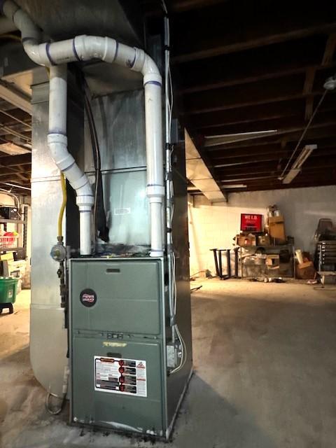 Propane Furnace (6 yrs old)