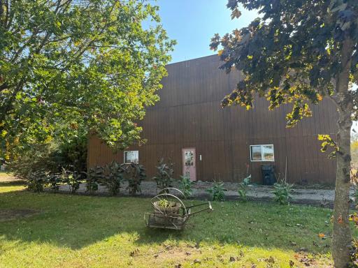 29633 390th Street, Le Sueur, MN 56058