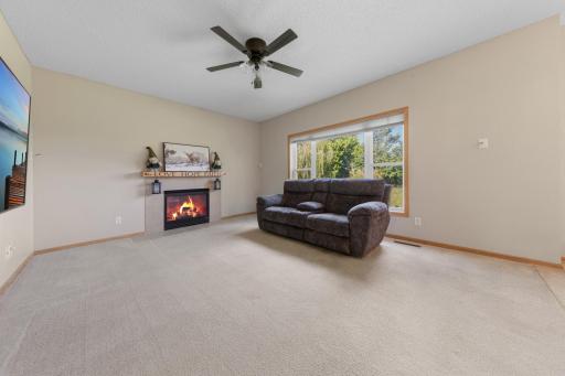26 family room.jpg
