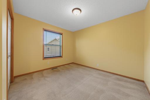 39 bedroom 4.jpg