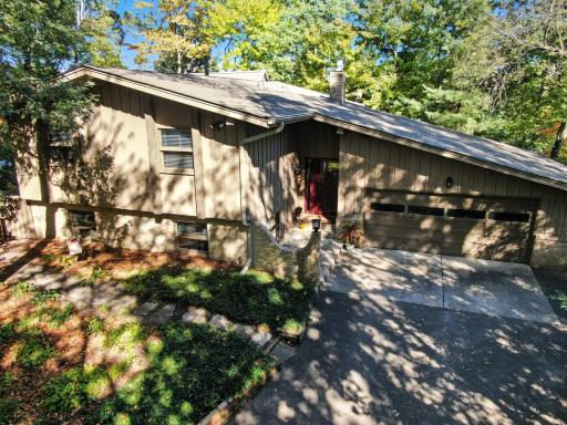 Photo for 3 Williams Wood Road, Mahtomedi, MN 55115 - listing #6811216 Welcome to 3 Williams Wood Road on Long Lake in Mahtomedi!