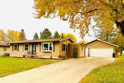 134 Rena Belle Street NW, Eyota, MN 55934