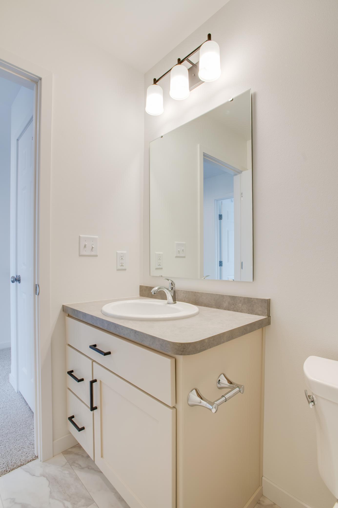 Upper Level Bathroom