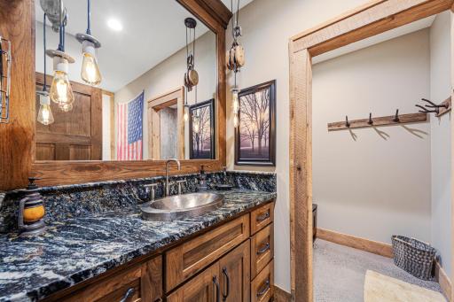 4026 Union Lake Trail, Northfield, MN 55057