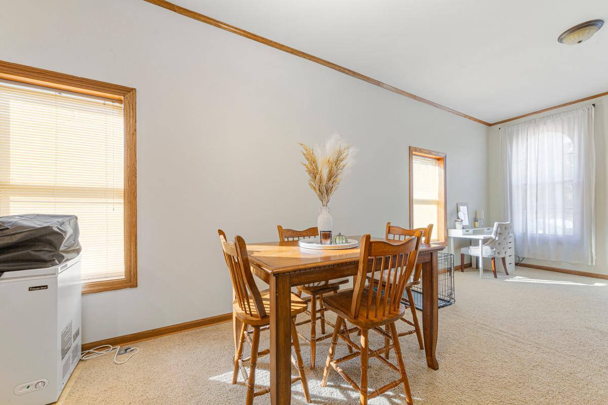 22 Dining_apartment.jpg