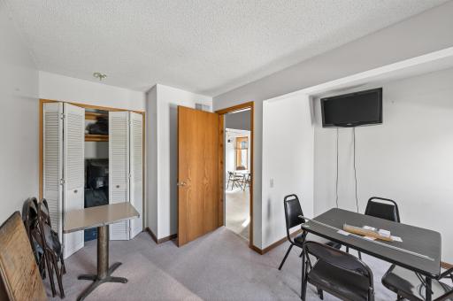 1112 Arcade Street, Saint Paul, MN 55106