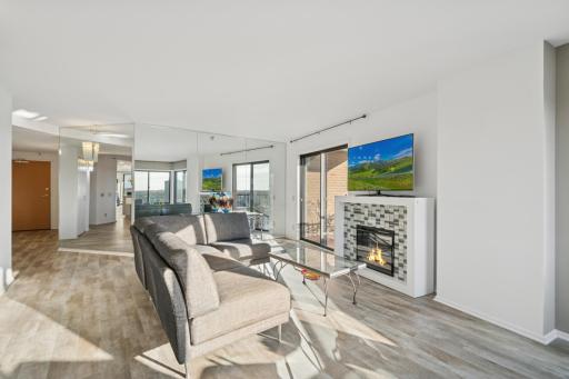 2950 Dean Parkway, 1705, Minneapolis, MN 55416
