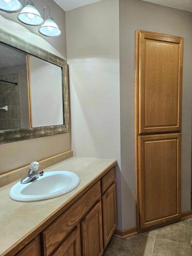 Upper Level Bathroom
