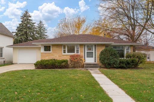 512 3rd Street NE, Montgomery, MN 56069