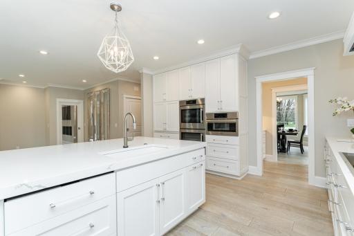 2736 Headland Court SW, Rochester, MN 55902