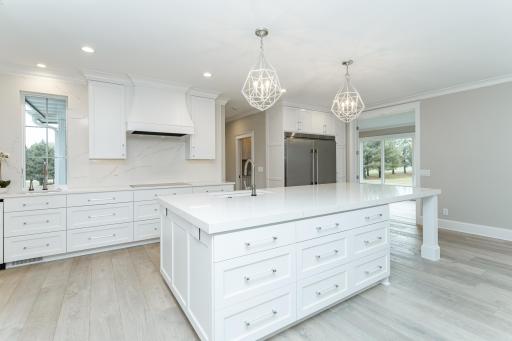 2736 Headland Court SW, Rochester, MN 55902