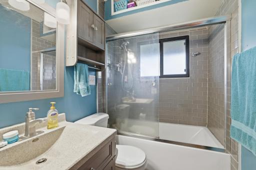115 Peninsula Road, Minneapolis, MN 55441