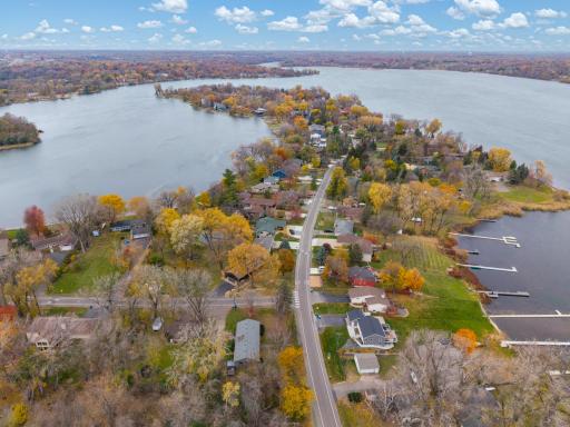 115 Peninsula Road, Minneapolis, MN 55441