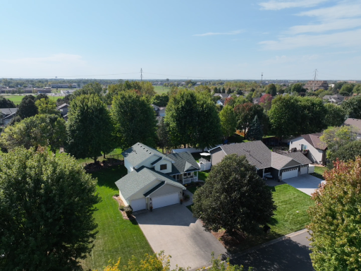 4419 Ladyslipper Avenue N, Minneapolis, MN 55443