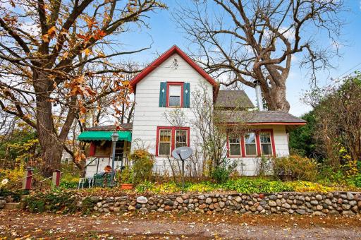 915 N Brown Road, Long Lake, MN 55356