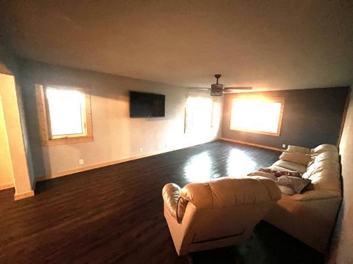 27480 230th Avenue SE, Brooks, MN 56715