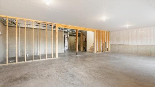 2015 Lusitano Street, Shakopee, MN 55379