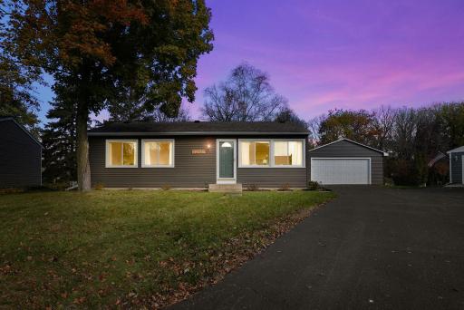 112507 E Scott Lane, Chaska, MN 55318