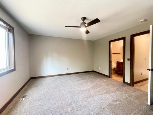 Owners suite bath.jpg