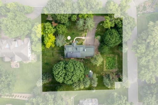 2275 Linner Road, Wayzata, MN 55391