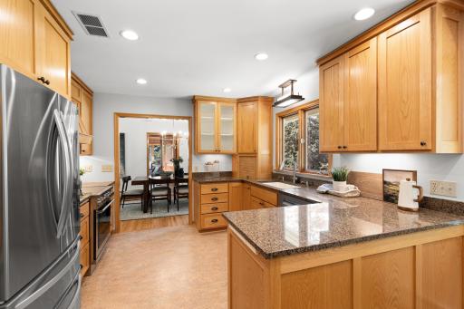 2275 Linner Road, Wayzata, MN 55391