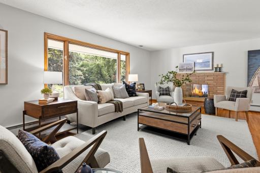 2275 Linner Road, Wayzata, MN 55391