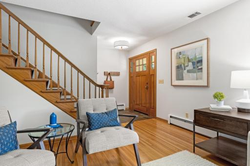 2275 Linner Road, Wayzata, MN 55391