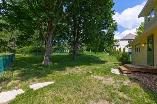2275 Linner Road, Wayzata, MN 55391