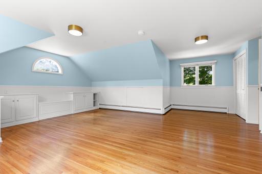 2275 Linner Road, Wayzata, MN 55391