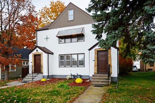 Photo for 962 Smith Avenue S, West Saint Paul, MN 55118 - listing #6811911 962 Smith Avenue S, West Saint Paul, MN 55118